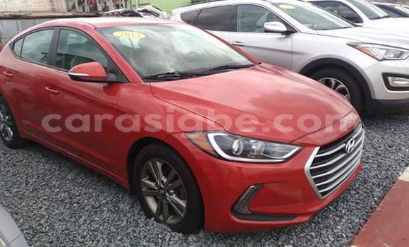 Acheter Occasion Voiture Hyundai Elantra Rouge à Lomé, Togo Acheter Occasion Voiture Hyundai Elantra Rouge à Lomé, Togo