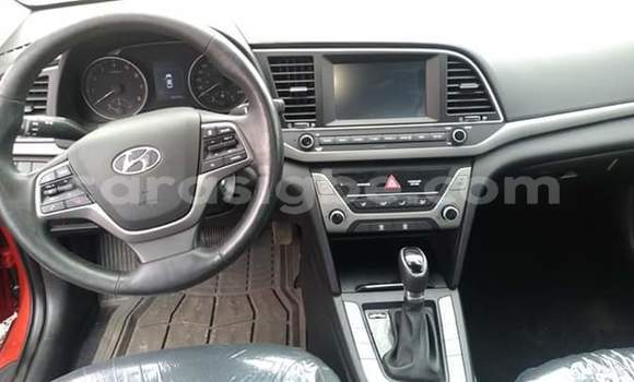Acheter Occasion Voiture Hyundai Elantra Rouge à Lomé, Togo Acheter Occasion Voiture Hyundai Elantra Rouge à Lomé, Togo