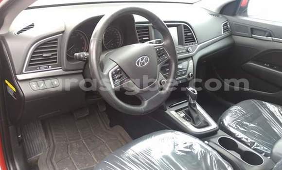 Acheter Occasion Voiture Hyundai Elantra Rouge à Lomé, Togo Acheter Occasion Voiture Hyundai Elantra Rouge à Lomé, Togo