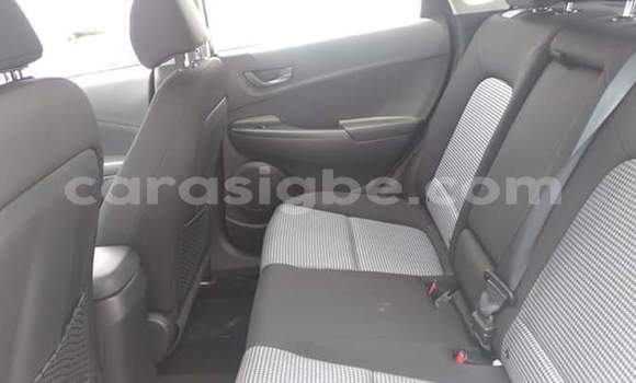 Acheter Occasion Voiture Hyundai Kona Blanc à Lomé, Togo Acheter Occasion Voiture Hyundai Kona Blanc à Lomé, Togo