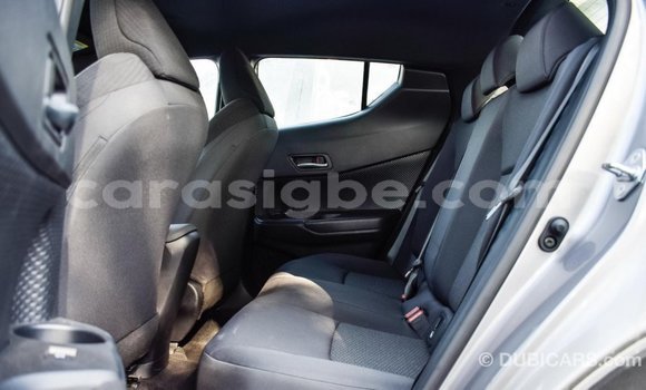 Buy Import Toyota C-HR Other Car in Import - Dubai in Togo Buy Import Toyota C-HR Other Car in Import - Dubai in Togo