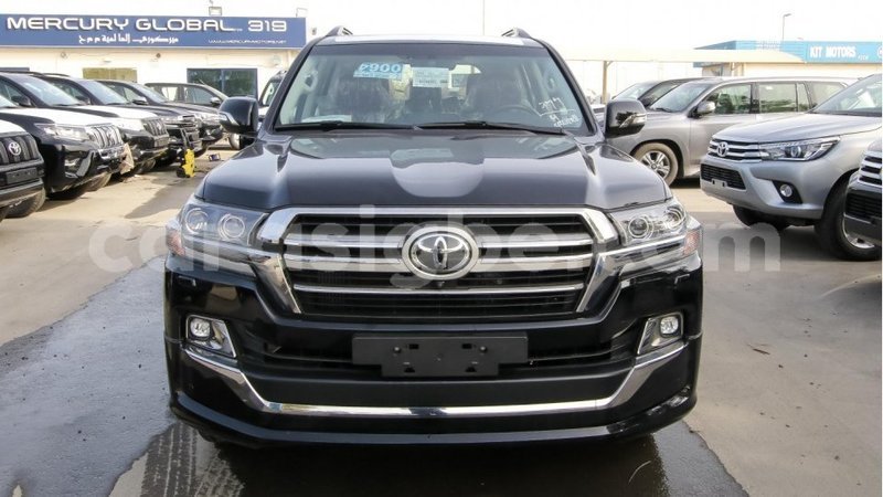 Big with watermark toyota land cruiser togo import dubai 4553