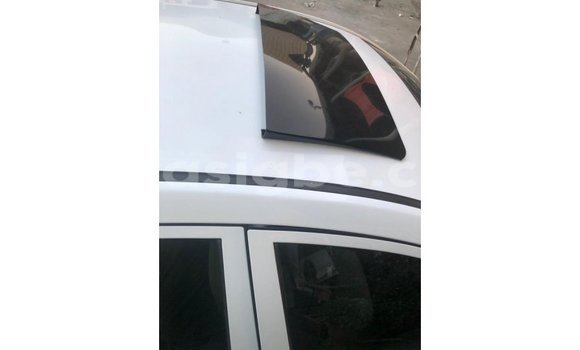 Acheter Import Voiture Geely Emgrand 7 Blanc à Import - Dubai, Togo Acheter Import Voiture Geely Emgrand 7 Blanc à Import - Dubai, Togo