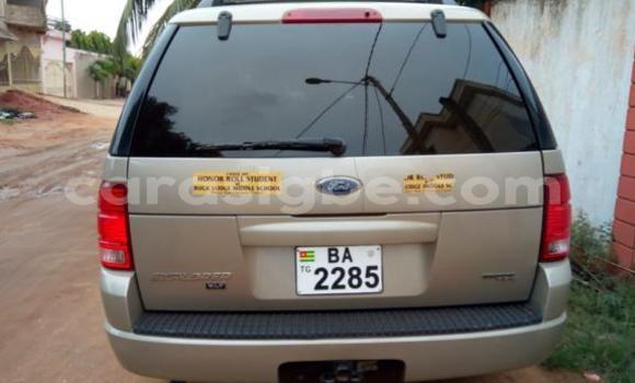 Acheter Occasion Voiture Ford Explorer Gris à Lomé, Togo