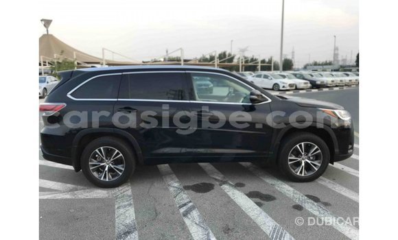 Acheter Import Voiture Toyota Highlander Noir à Import - Dubai, Togo Acheter Import Voiture Toyota Highlander Noir à Import - Dubai, Togo