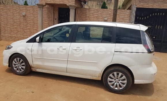 Buy Used Mazda 5 White Car in Lome in Togo