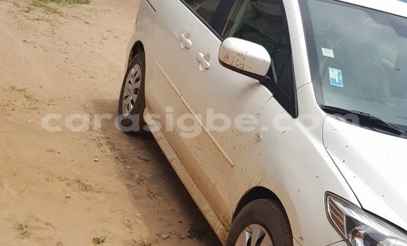 Acheter Occasion Voiture Mazda 5 Blanc à Lomé, Togo Acheter Occasion Voiture Mazda 5 Blanc à Lomé, Togo