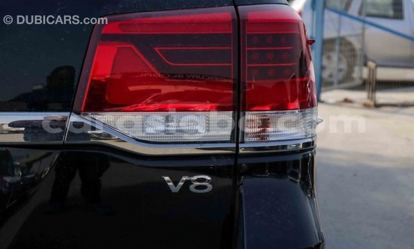 Acheter Import Voiture Toyota Land Cruiser Noir à Import - Dubai, Togo Acheter Import Voiture Toyota Land Cruiser Noir à Import - Dubai, Togo