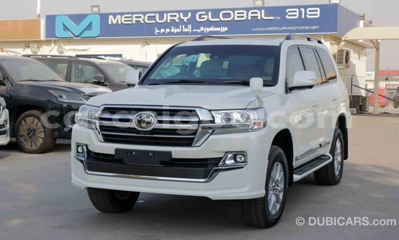 Buy Import Toyota Land Cruiser White Car in Import - Dubai in Togo Buy Import Toyota Land Cruiser White Car in Import - Dubai in Togo