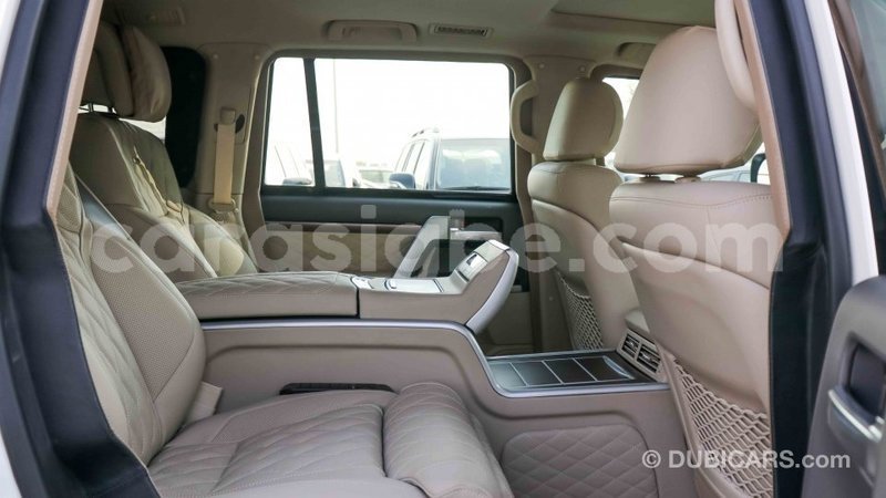 Big with watermark toyota land cruiser togo import dubai 4568