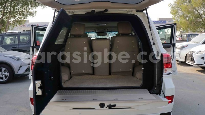 Big with watermark toyota land cruiser togo import dubai 4568