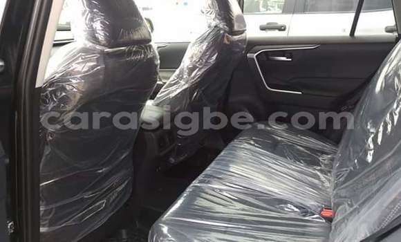 Acheter Occasion Voiture Toyota RAV4 Blanc à Lomé, Maritime Acheter Occasion Voiture Toyota RAV4 Blanc à Lomé, Maritime