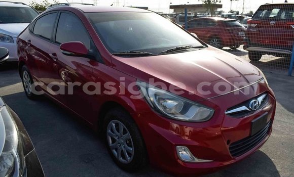 Buy Import Hyundai Accent Red Car in Import - Dubai in Togo