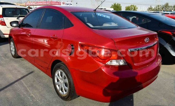 Acheter Import Voiture Hyundai Accent Rouge à Import - Dubai, Togo Acheter Import Voiture Hyundai Accent Rouge à Import - Dubai, Togo