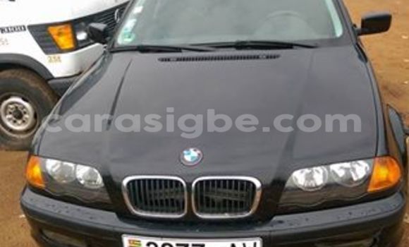 Acheter Occasion Voiture BMW 3–Series Noir à Adawlato, Togo