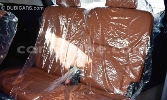 Acheter Import Voiture Kia Sorento Noir à Import - Dubai, Togo Acheter Import Voiture Kia Sorento Noir à Import - Dubai, Togo