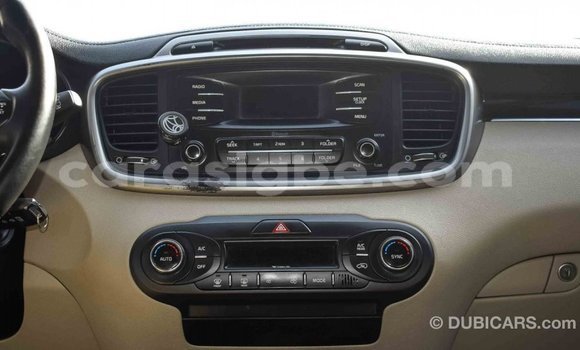 Acheter Import Voiture Kia Sorento Marron à Import - Dubai, Togo Acheter Import Voiture Kia Sorento Marron à Import - Dubai, Togo