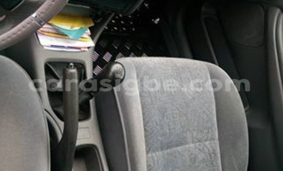 Acheter Occasion Voiture Toyota Avensis Gris à Adawlato, Togo Acheter Occasion Voiture Toyota Avensis Gris à Adawlato, Togo