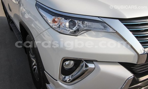 Buy Import Toyota Fortuner White Car in Import - Dubai in Togo Buy Import Toyota Fortuner White Car in Import - Dubai in Togo