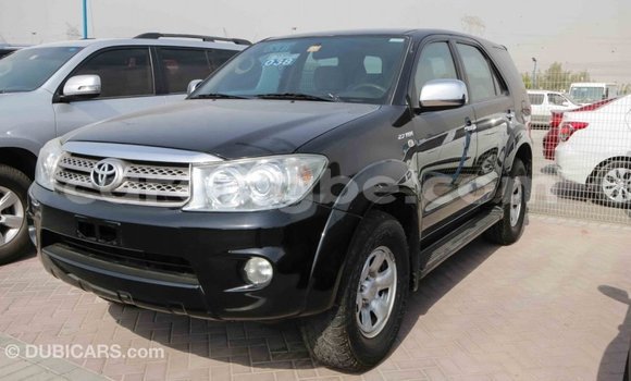 Acheter Import Voiture Toyota Fortuner Noir à Import - Dubai, Togo Acheter Import Voiture Toyota Fortuner Noir à Import - Dubai, Togo