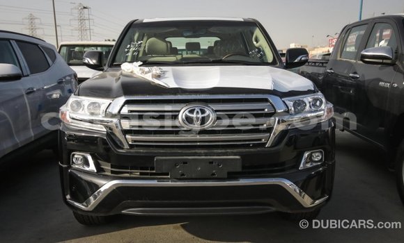 Acheter Import Voiture Toyota Land Cruiser Noir à Import - Dubai, Togo Acheter Import Voiture Toyota Land Cruiser Noir à Import - Dubai, Togo