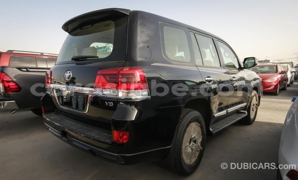 Acheter Import Voiture Toyota Land Cruiser Noir à Import - Dubai, Togo Acheter Import Voiture Toyota Land Cruiser Noir à Import - Dubai, Togo