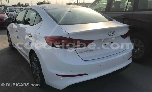 Acheter Import Voiture Hyundai Elantra Blanc à Import - Dubai, Togo Acheter Import Voiture Hyundai Elantra Blanc à Import - Dubai, Togo