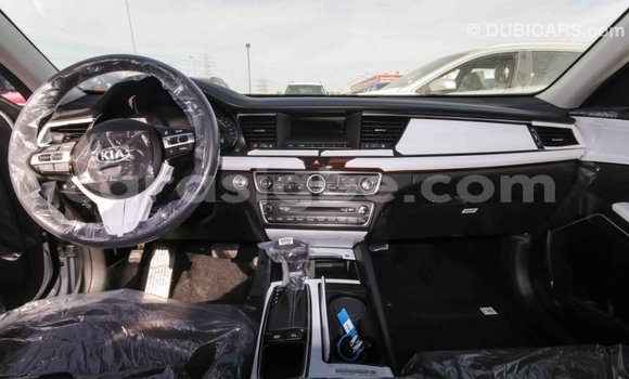 Acheter Import Voiture Kia Cadenza Autre à Import - Dubai, Togo Acheter Import Voiture Kia Cadenza Autre à Import - Dubai, Togo