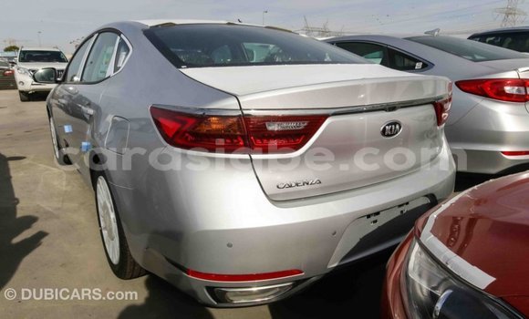 Acheter Import Voiture Kia Cadenza Autre à Import - Dubai, Togo Acheter Import Voiture Kia Cadenza Autre à Import - Dubai, Togo