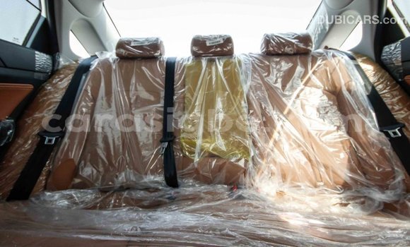 Acheter Import Voiture Hyundai Sonata Blanc à Import - Dubai, Togo Acheter Import Voiture Hyundai Sonata Blanc à Import - Dubai, Togo