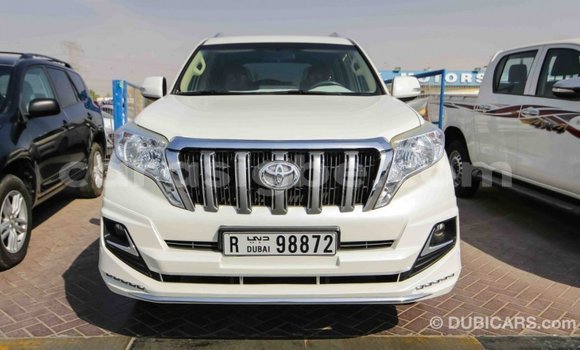 Acheter Import Voiture Toyota Prado Blanc à Import - Dubai, Togo Acheter Import Voiture Toyota Prado Blanc à Import - Dubai, Togo