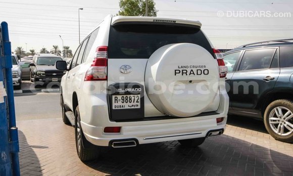 Acheter Import Voiture Toyota Prado Blanc à Import - Dubai, Togo Acheter Import Voiture Toyota Prado Blanc à Import - Dubai, Togo