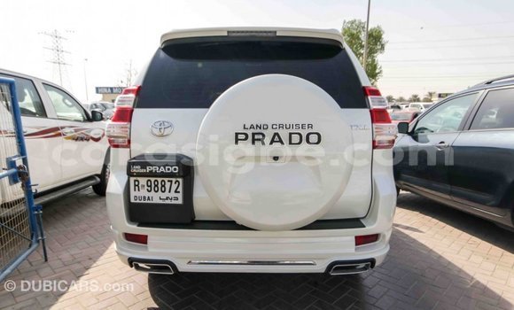Acheter Import Voiture Toyota Prado Blanc à Import - Dubai, Togo Acheter Import Voiture Toyota Prado Blanc à Import - Dubai, Togo
