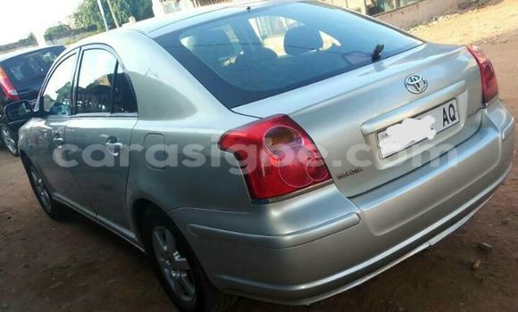 Acheter Occasion Voiture Toyota Avensis Gris à Adawlato au Togo Acheter Occasion Voiture Toyota Avensis Gris à Adawlato au Togo