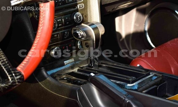 Acheter Import Voiture Ford Mustang Rouge à Import - Dubai, Togo Acheter Import Voiture Ford Mustang Rouge à Import - Dubai, Togo