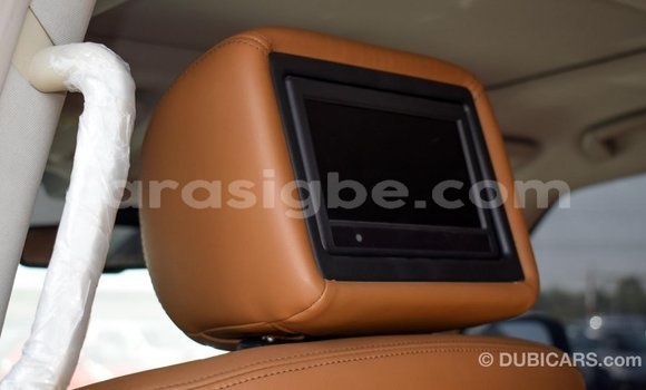 Acheter Import Voiture Nissan Patrol Blanc à Import - Dubai, Togo Acheter Import Voiture Nissan Patrol Blanc à Import - Dubai, Togo