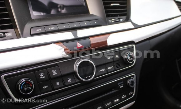 Acheter Import Voiture Kia Cadenza Autre à Import - Dubai, Togo Acheter Import Voiture Kia Cadenza Autre à Import - Dubai, Togo