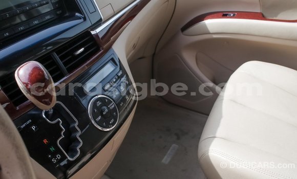 Buy Import Toyota Previa White Car in Import - Dubai in Togo Buy Import Toyota Previa White Car in Import - Dubai in Togo