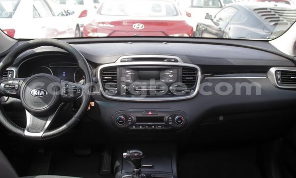 Acheter Import Voiture Kia Sorento Autre à Import - Dubai, Togo Acheter Import Voiture Kia Sorento Autre à Import - Dubai, Togo