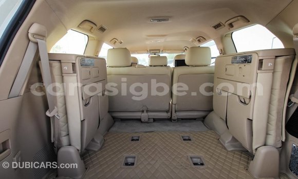 Acheter Import Voiture Toyota Land Cruiser Blanc à Import - Dubai, Togo Acheter Import Voiture Toyota Land Cruiser Blanc à Import - Dubai, Togo