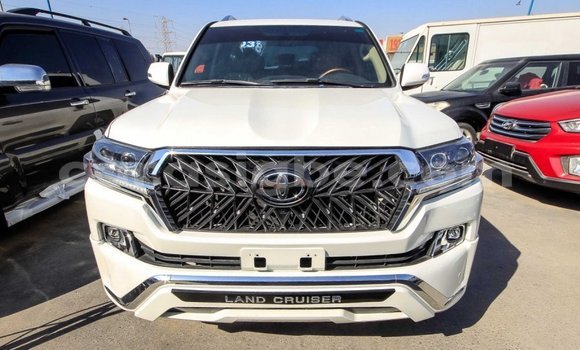 Buy Import Toyota Land Cruiser White Car in Import - Dubai in Togo