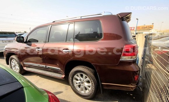 Acheter Import Voiture Toyota Land Cruiser Marron à Import - Dubai, Togo Acheter Import Voiture Toyota Land Cruiser Marron à Import - Dubai, Togo