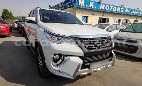 Buy Import Toyota Fortuner White Car in Import - Dubai in Togo