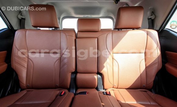 Acheter Import Voiture Toyota Fortuner Blanc à Import - Dubai, Togo Acheter Import Voiture Toyota Fortuner Blanc à Import - Dubai, Togo