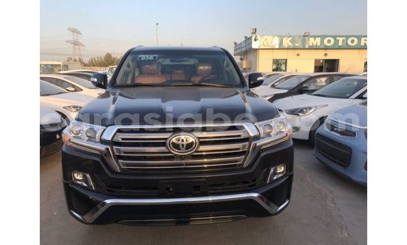 Buy Import Toyota Land Cruiser Black Car in Import - Dubai in Togo