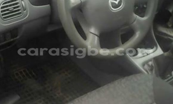 Acheter Occasion Voiture Mazda 323 Noir à Adawlato au Togo Acheter Occasion Voiture Mazda 323 Noir à Adawlato au Togo