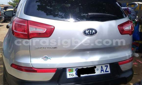 Buy Used Kia Sportage Silver Car in Lome in Togo Buy Used Kia Sportage Silver Car in Lome in Togo