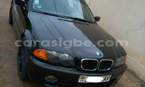 Acheter Occasion Voiture BMW 3–Series Noir à Adawlato, Togo