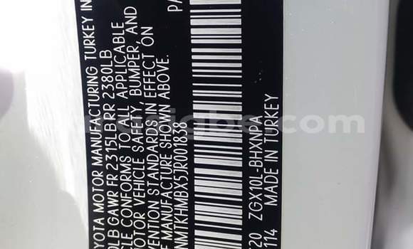 Acheter Occasion Voiture Toyota C-HR Blanc à Lomé, Togo Acheter Occasion Voiture Toyota C-HR Blanc à Lomé, Togo