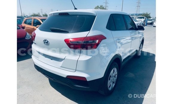 Acheter Import Voiture Hyundai Creta Blanc à Import - Dubai, Togo Acheter Import Voiture Hyundai Creta Blanc à Import - Dubai, Togo